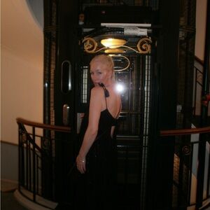 Meet your Posher, Nina